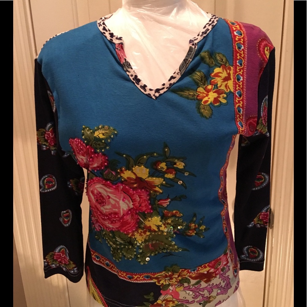 Chaudry colorful top